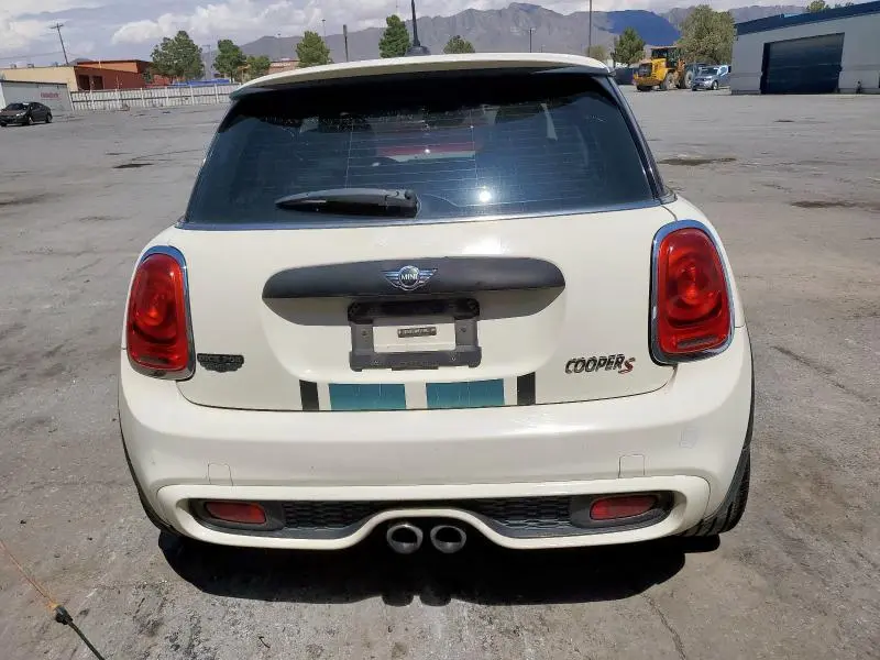 2015 MINI COOPER S  