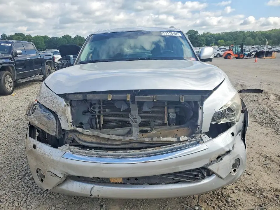 2011 INFINITI QX56 BASE  