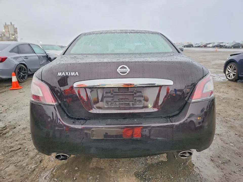 2013 NISSAN MAXIMA S  
