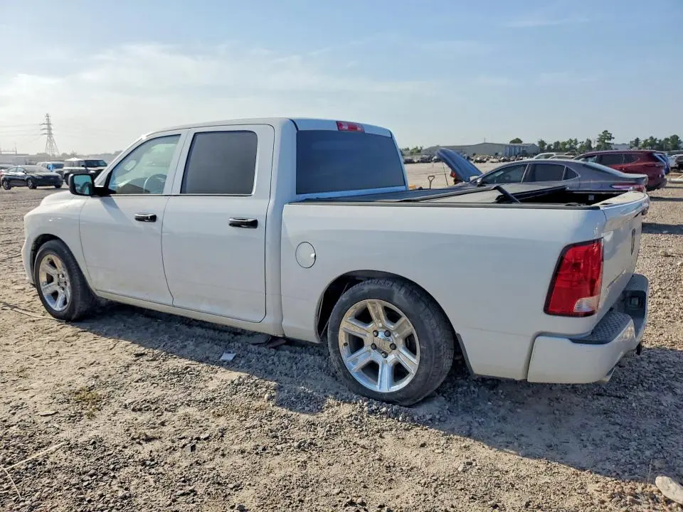 2017 RAM 1500 ST  
