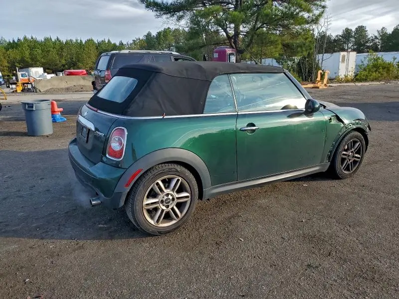 2011 MINI COOPER   