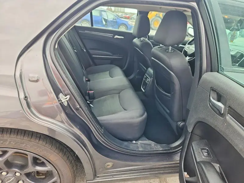 2019 CHRYSLER 300 TOURING  