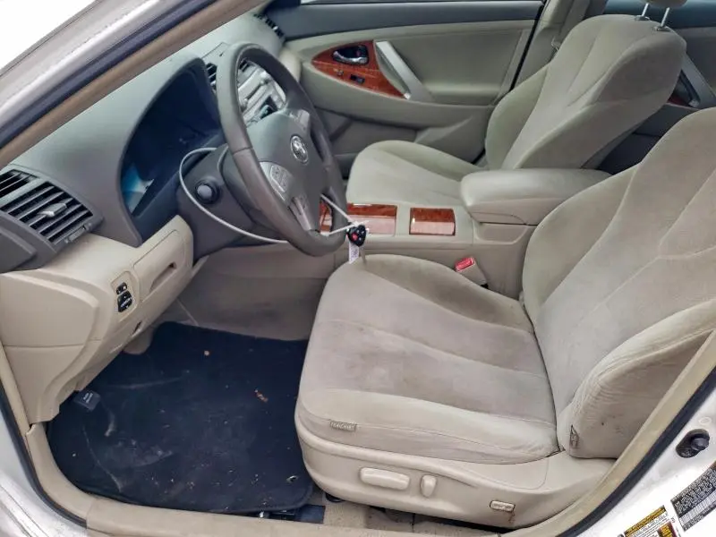 2010 TOYOTA CAMRY BASE  