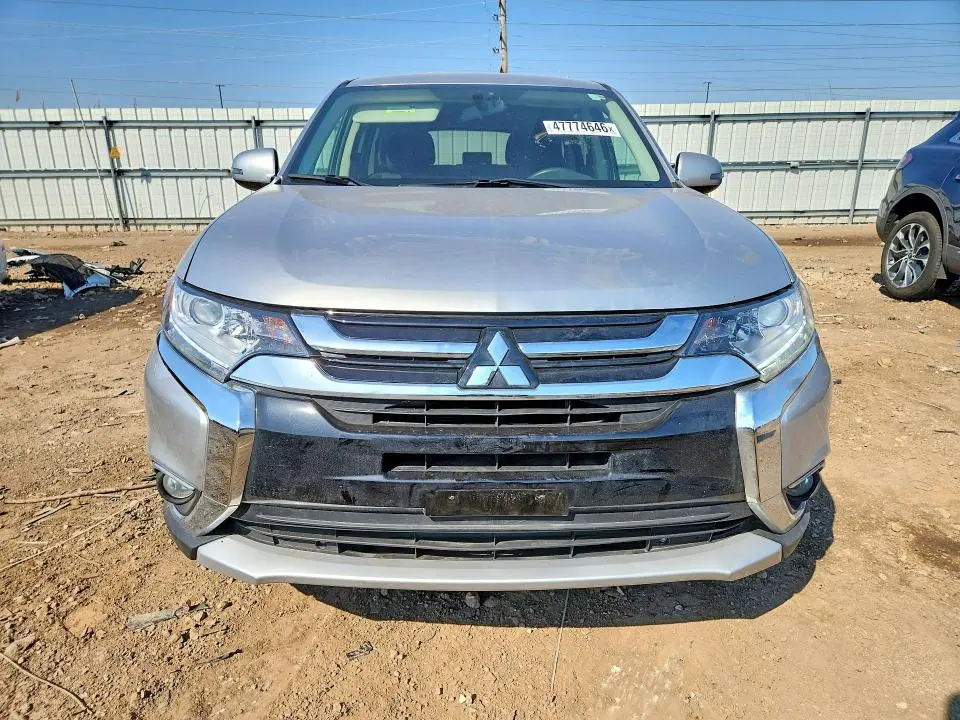 2018 MITSUBISHI OUTLANDER SE  