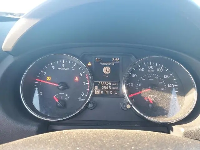 2011 NISSAN ROGUE S