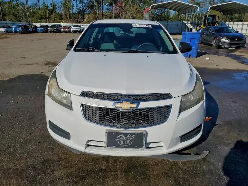 2013 CHEVROLET CRUZE LS  