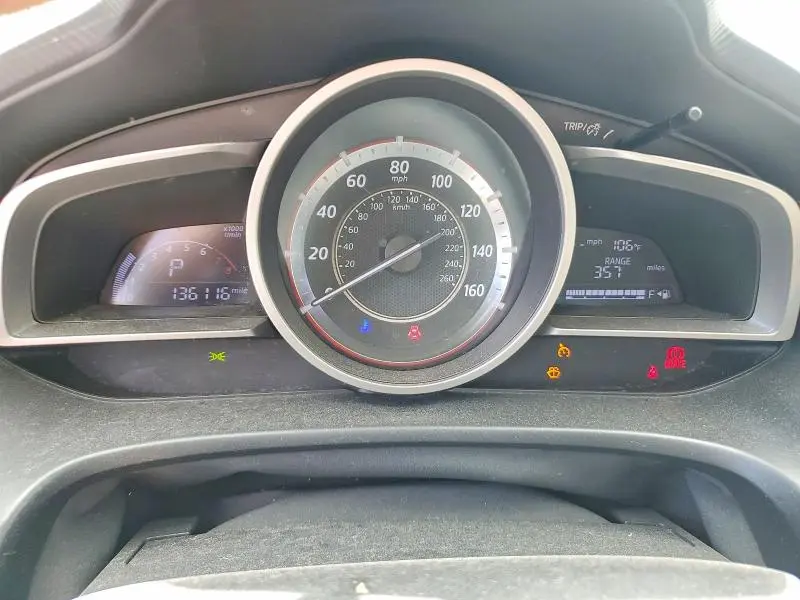 2016 MAZDA 3 TOURING  