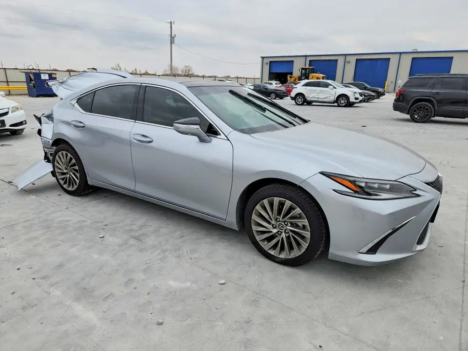 2022 LEXUS ES 350 ULTRA LUXURY  