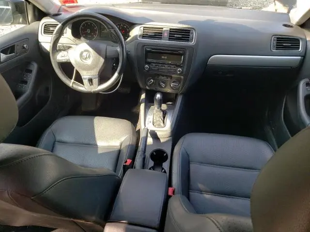 2014 VOLKSWAGEN JETTA SE  