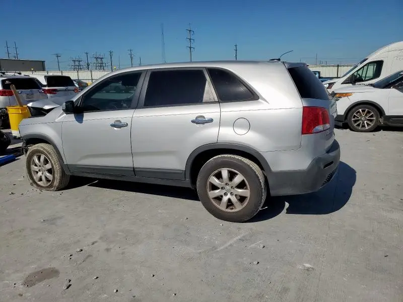 2012 KIA SORENTO BASE  