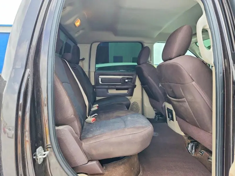 2016 RAM 2500 SLT  