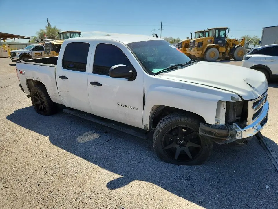 2010 CHEVROLET SILVERADO K1500 LT  