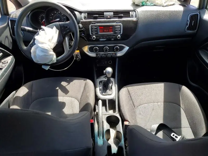 2016 KIA RIO LX  