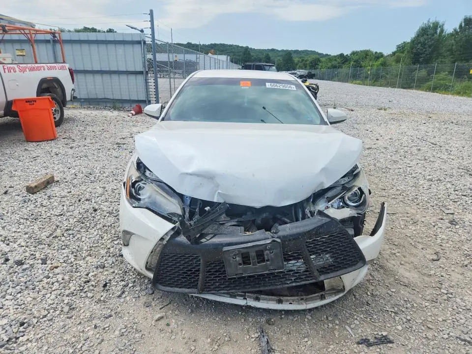 2015 TOYOTA CAMRY XSE  