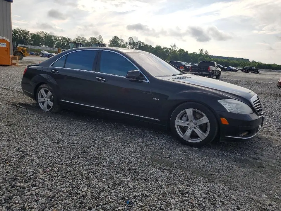 2012 MERCEDES-BENZ S 550  
