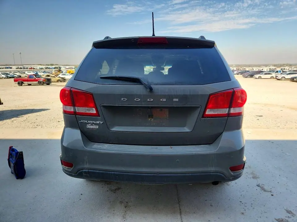 2019 DODGE JOURNEY SE  