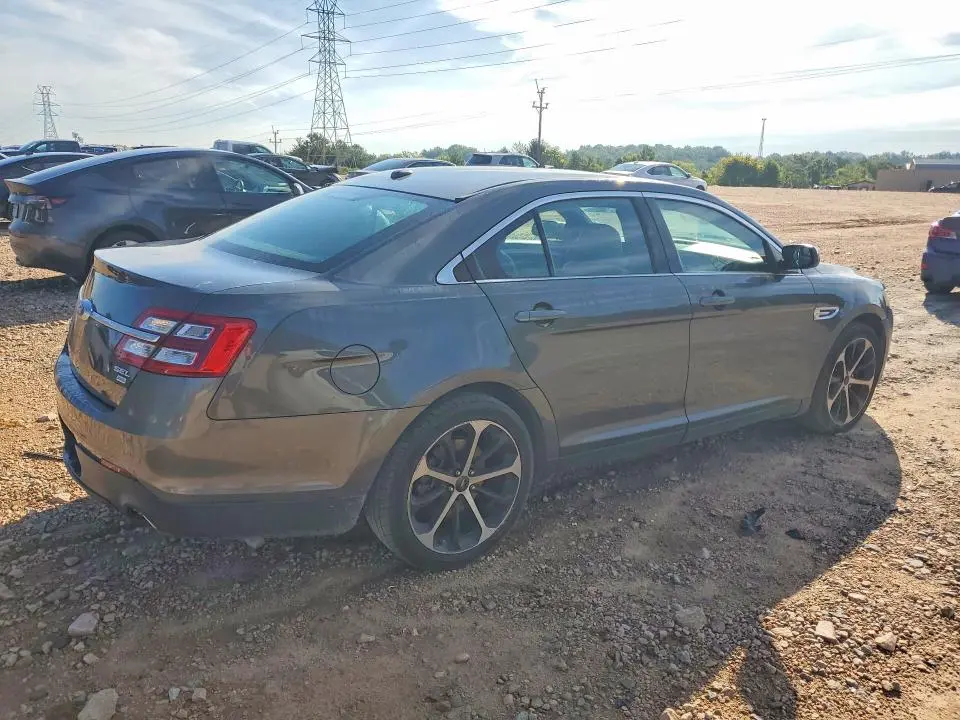 2016 FORD TAURUS SEL  