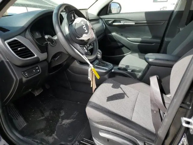 2022 KIA SELTOS LX  