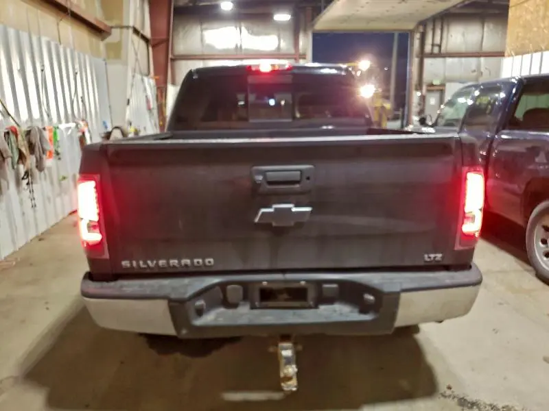 2011 CHEVROLET SILVERADO K1500 LTZ  