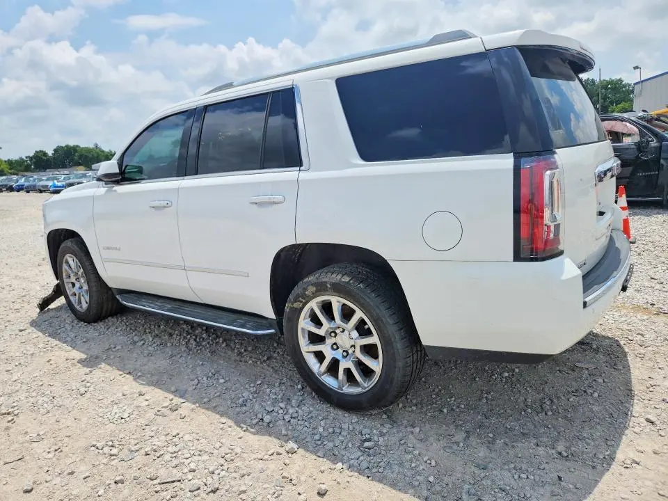 2017 GMC YUKON DENALI  