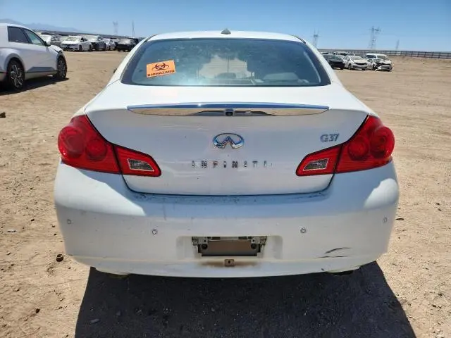 2011 INFINITI G37 BASE  