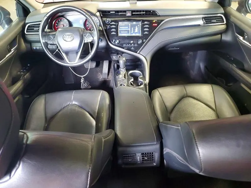 2018 TOYOTA CAMRY XSE  