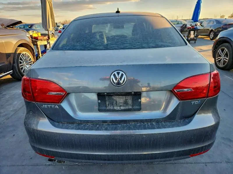 2014 VOLKSWAGEN JETTA TDI  