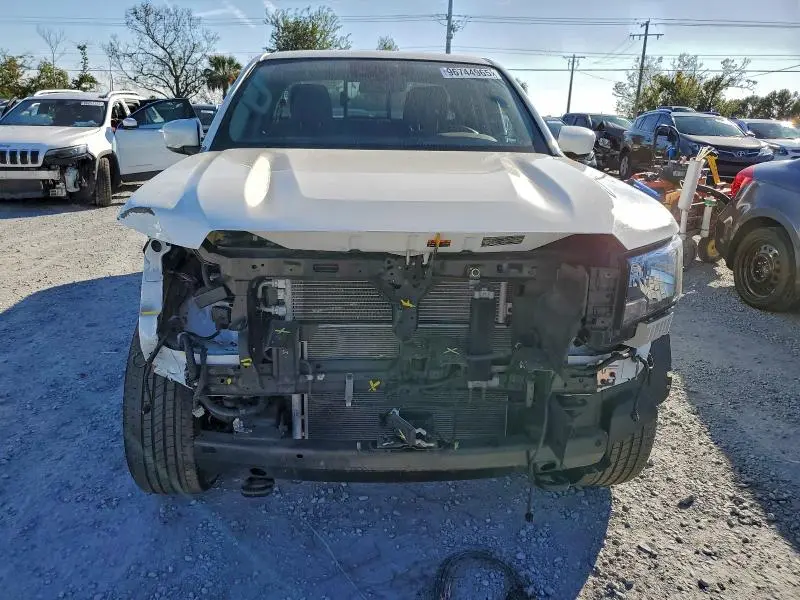 2023 NISSAN FRONTIER S  