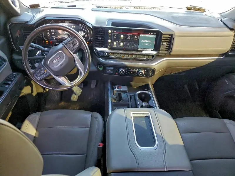 2022 GMC SIERRA K1500 SLT  