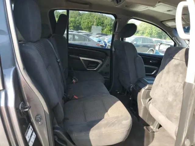 2015 NISSAN ARMADA SV  