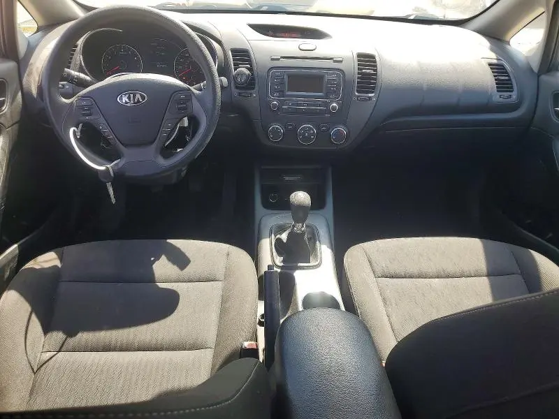 2016 KIA FORTE LX  