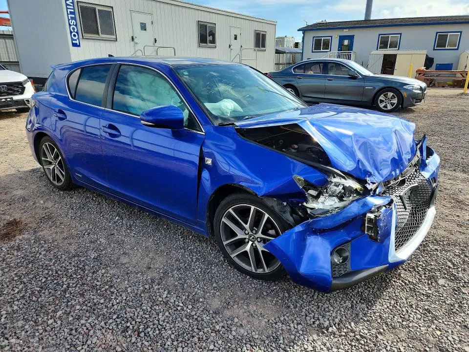 2016 LEXUS CT 200  