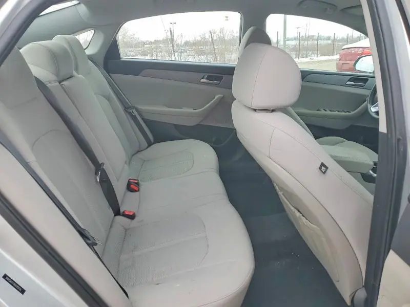 2019 HYUNDAI SONATA SE  