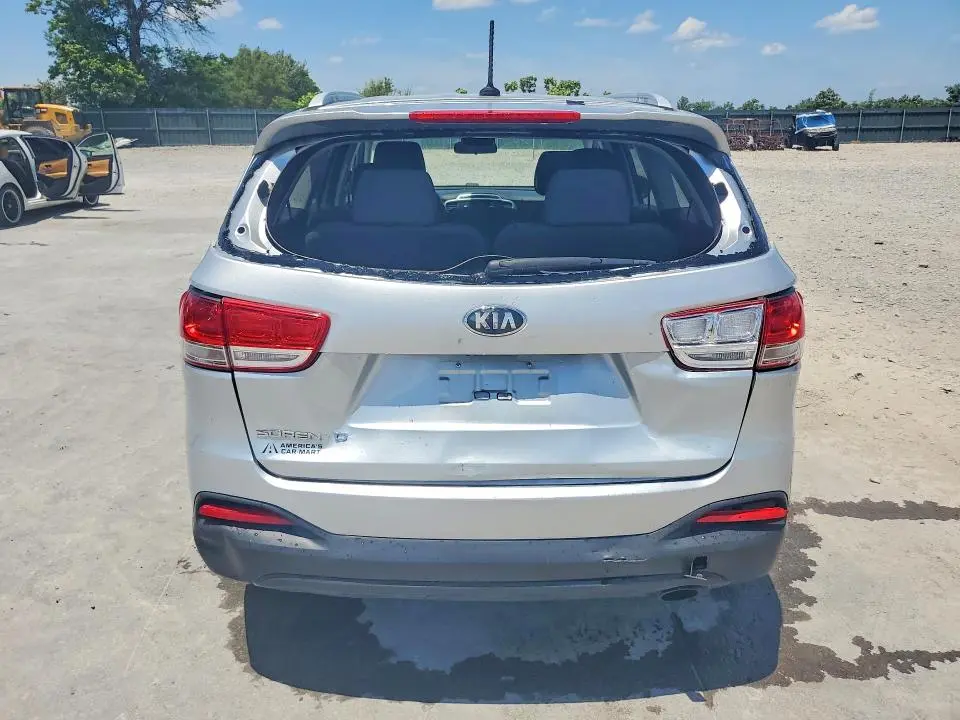 2016 KIA SORENTO LX V6  
