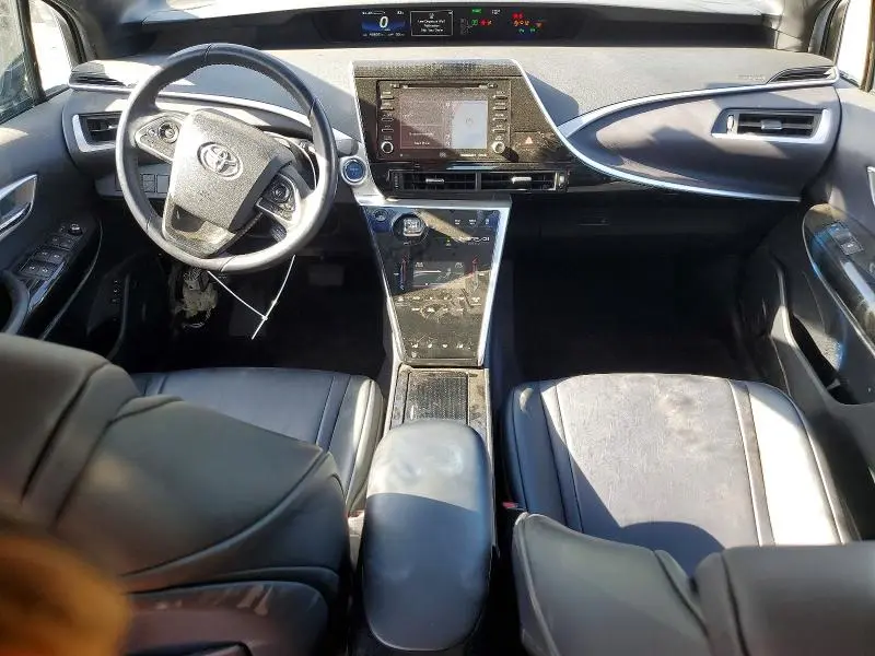 2020 TOYOTA MIRAI BASE  