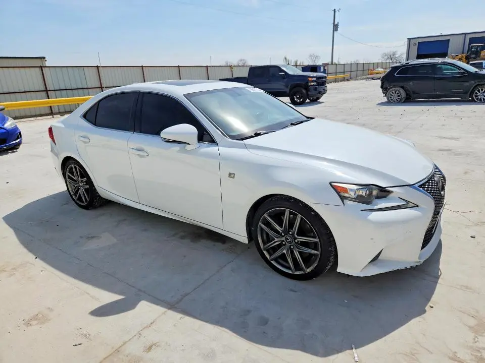 2016 LEXUS IS 200T BASE  