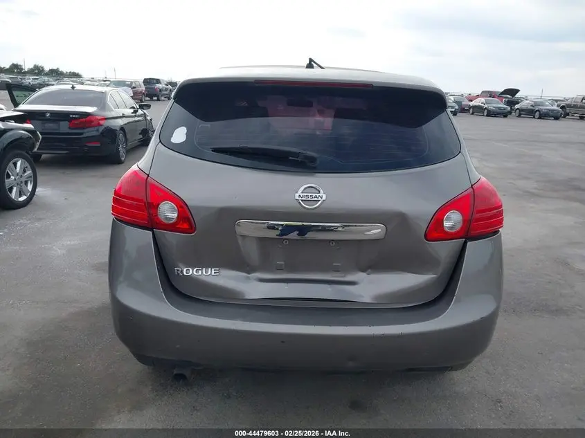 2013 NISSAN ROGUE S
