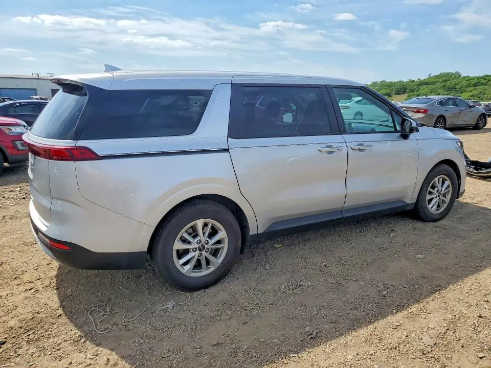 2023 KIA CARNIVAL LX  