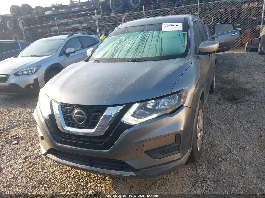 2018 NISSAN ROGUE S