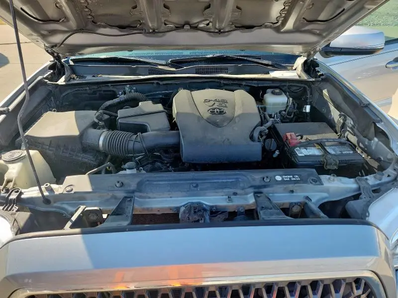 2018 TOYOTA TACOMA DOUBLE CAB  