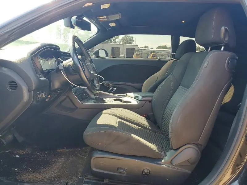 2016 DODGE CHALLENGER SXT  