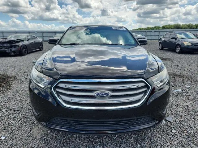 2017 FORD TAURUS SE  