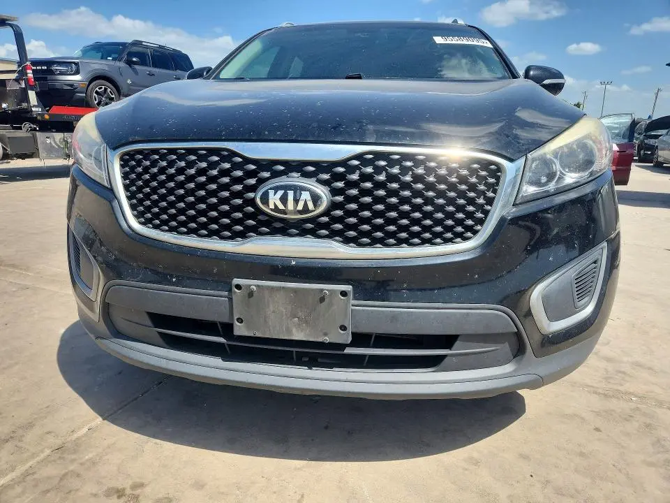2016 KIA SORENTO LX  