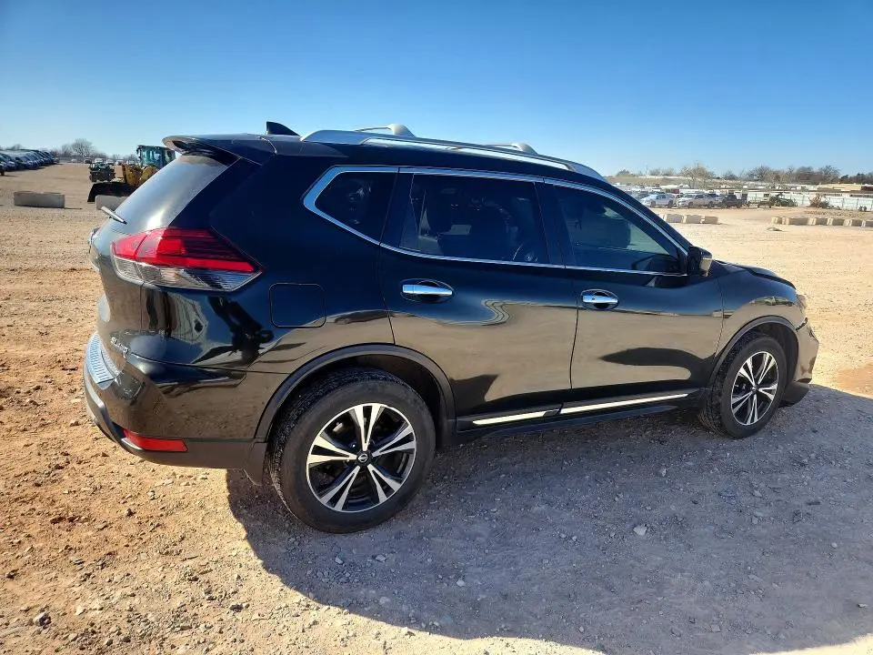 2017 NISSAN ROGUE S  