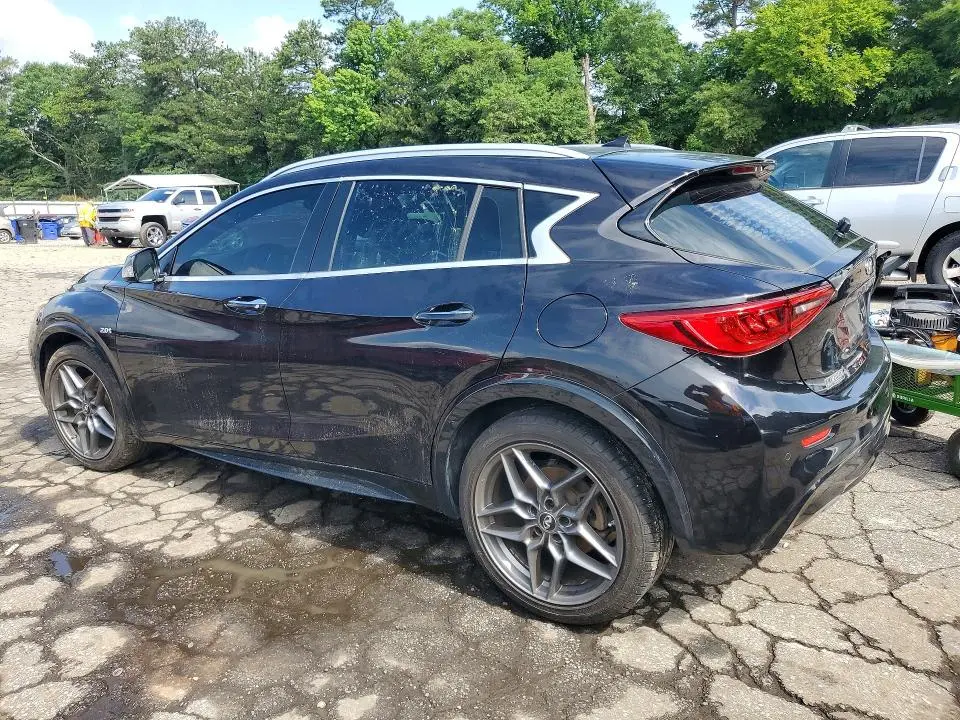2017 INFINITI QX30 BASE  