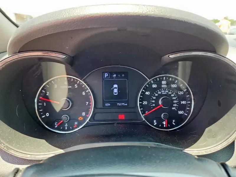 2017 KIA FORTE LX  