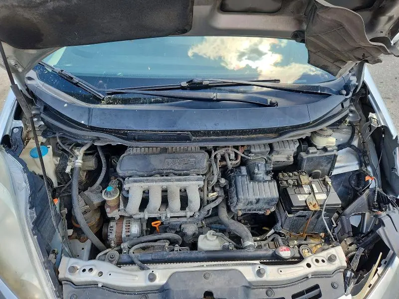 2011 HONDA FIT SPORT  