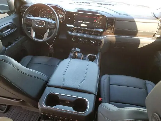 2023 GMC SIERRA K1500 SLT  