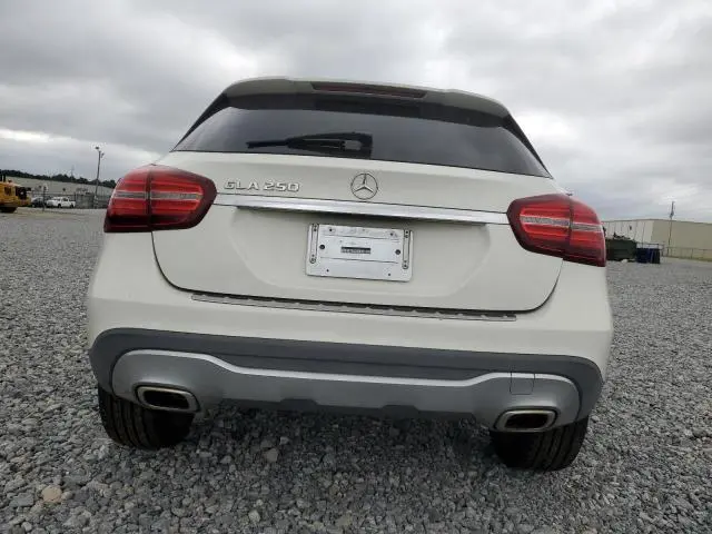 2018 MERCEDES-BENZ GLA 250  