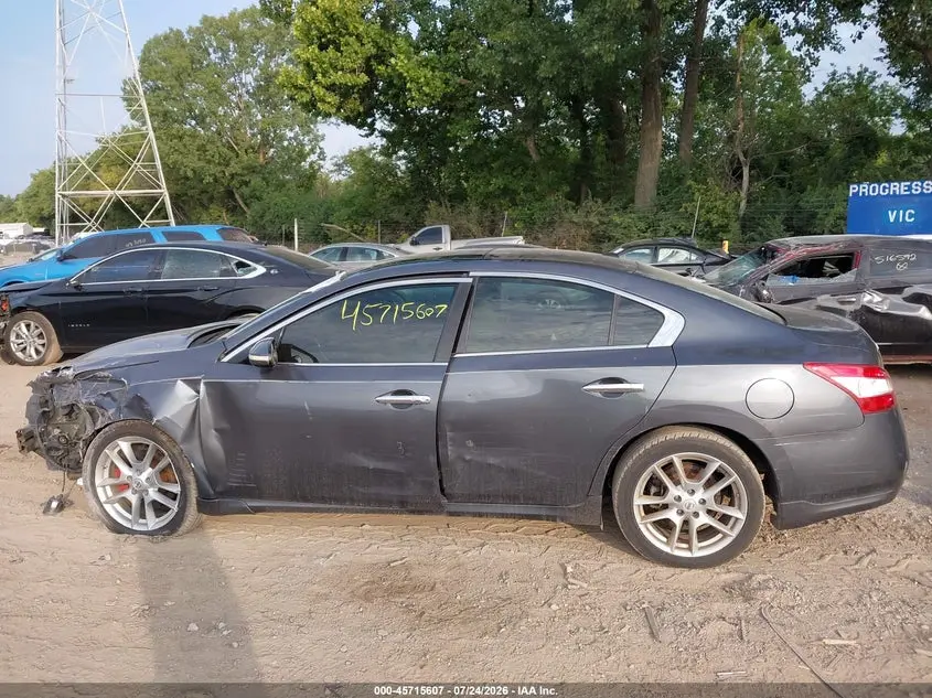 2010 NISSAN MAXIMA 3.5 SV
